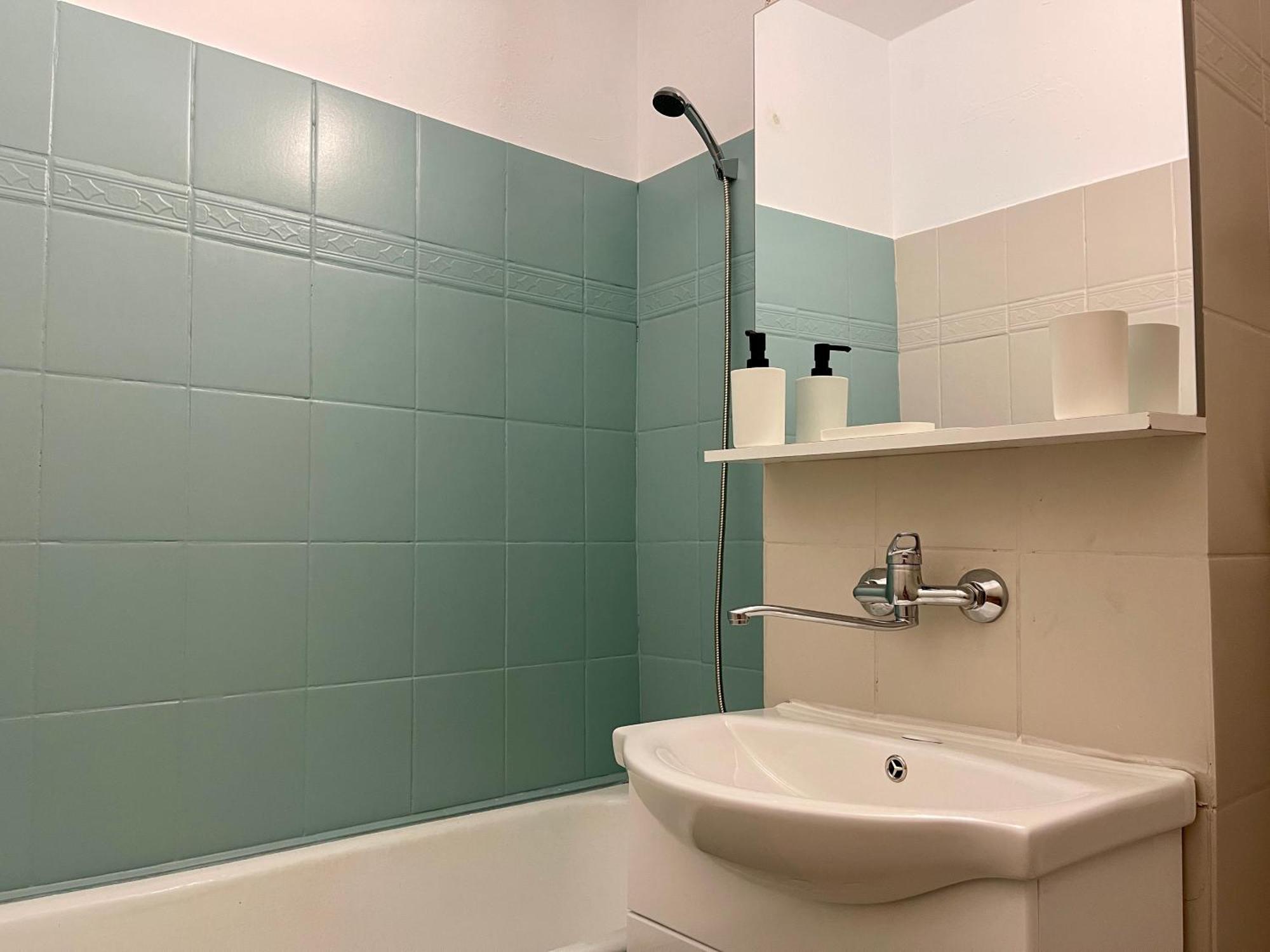 Twins Studio 3 Ploiesti Ngoại thất bức ảnh